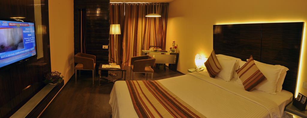 The Arcadia Hotel Coimbatore Exterior photo