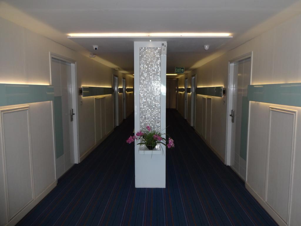 The Arcadia Hotel Coimbatore Exterior photo